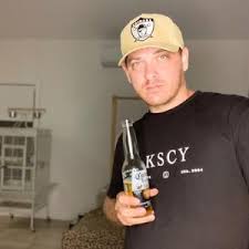 Victor leksell tar tillbaka albumlistans förstaplats och petar ned yasin till en tredjeplats. I Love Y Min Kjaereste I Over 11 Ar Du Er Mitt Alt Mammatil 3 Tiktok Video