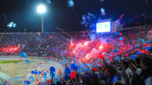 We hope you enjoy our growing collection of hd images to use as a background or home screen for your please contact us if you want to publish an universidad de chile wallpaper on our site. Cinco Hinchas De La U De Chile Son Acusados De Abusar A Una Mujer Internacional El Bocon
