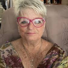 He takes both awards dumbest and corrupt!! 😂