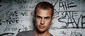 Golden Boy: Theo James ersetzt Ryan Phillippe