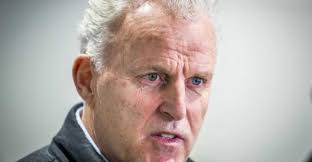 View the profiles of people named péter r de vries. Misdaadjournalist Peter R De Vries Is On A Hit List Fugitive Topgangster News