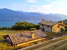 Dai dati raccolti nell'ultimo anno, risulta che un 25 % di agriturismi sul lago di garda sono adatti ai bambini, ciò significa che sarà facile trovare un agriturismo perfetto per te e la tua famiglia. 5 Recensioni E 29 Foto Per Rustico Del 700 Affacciato Sul Lago Di Garda Aggiornato Al 2021 Tripadvisor San Zeno Di Montagna Case Vacanze