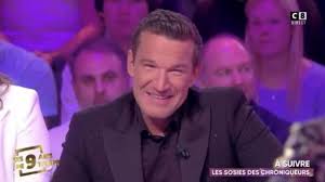 Flavie flament ses révélations sur son aventure avec benjamin castaldi. The Smoking Jacket Sequined Cuff In The Edge Of Benjamin Castaldi In Key Not At My Post 2019 Spotern