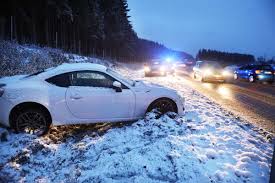 Hier steht nebel und regen am programm, das thermometer klettert am donnerstag auf bis zu 9 grad. Erster Schnee Zehn Verkehrsunfalle Im Kreis Rottweil Rottweil Umgebung Schwarzwalder Bote
