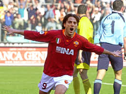 Sezon 2001/2002 roma rozpoczęła od wywalczenia superpucharu włoch po wygraniu 3:0 z fiorentiną. C11 Football Shirts On Twitter Vincenzo Montella Scores For The Italy S Capital Club As Roma 2001 2002 Serie A Https T Co Dtqnzdknwr
