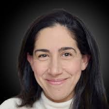 Melanie Sarver's Instagram, Twitter & Facebook