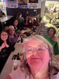 HELLO??? a little ol house in Washington.