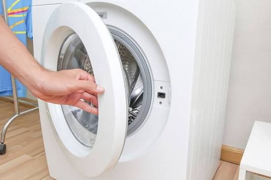 6 l&yacute; do khiến m&aacute;y giặt cửa trước đắt hơn m&aacute;y giặt cửa tr&ecirc;n