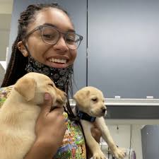 Congrats to These Future Vets!