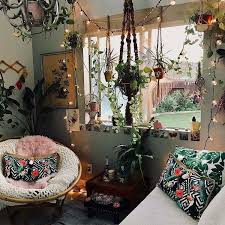 There are many home decorating ideas that can be found on the internet that you can use to additionally, you can choose the ideal hippie home decor as you want it to be like a beach theme. Pin By Breanna Joseph On Home Decor Hippie Apartment Decor Hippie Home Decor Hippie House