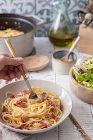 Spaghetti Carbonara La Vraie Recette Italienne Recette Recette Italienne Recette Cuisine Italienne Spaghetti Carbonara