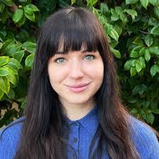 Brittany Drake's Instagram, Twitter & Facebook