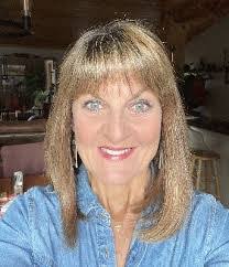 Chris Rake's Instagram, Twitter & Facebook