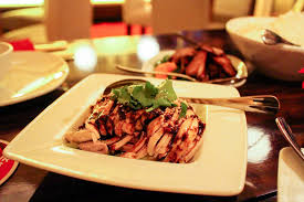 Chinese Food In Berlin Shan Shan Chinesisches Essen Lebensmittel Essen Imbiss