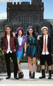 Florida maine shares a border only with new hamp. I M A Grown Up Disney Kid Disney S Descendants 2 Is In The Works