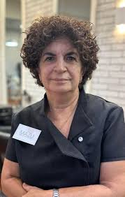 Barber Professionals in Swinford, LCE, Gb