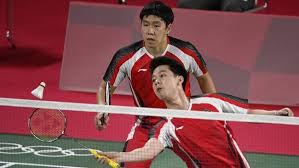 Kevin sanjaya sukamuljo (lair ing banyuwangi, 2 agustus 1995; 86f7ogk C0zrcm