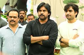 Pawan Kalyan: ಪವನ್ ಕಲ್ಯಾಣ್ ಅಭಿಮಾನಿಗಳಿಗೆ ಗುಡ್ ನ್ಯೂಸ್! ತಂದೆ ಜೊತೆ ಸಿನಿಮಾಗೆ  ಎಂಟ್ರಿ ಕೊಡ್ತಾರಾ ಅಕಿರಾ ನಂದನ್? | ಮನರಂಜನೆ - News18 ಕನ್ನಡ