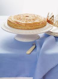 Galette Des Rois Aux Noix Ricardo Recipe King Cake Ricardo Recipe Haitian Food Recipes