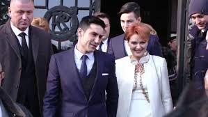 Senatorul psd lia olguta vasilescu afirma ca nu este surprinsa de actiunea judecatoreasca intentata impotriva sa de catre agentia nationala de integritate (ani). Lia OlguÈ›a Vasilescu S A CÄƒsÄƒtorit Cu Claudiu Manda De Ce A Decis SÄƒ È™i PÄƒstreze Numele Stirileprotv Ro