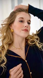 ☀️💛November = GOLD RUSH., The month of confidence, independence, and gold.  The GOLD RUSH collection is here to make your autumn sparkle. Ready to own  your shine? 💫, Pearl Bloom Kette, Pearl Bloom ...