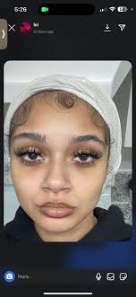 How to recreate a lash look without making it too full?