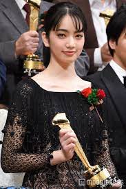 画像2 10 小松菜奈 本当に血を吐くのではないか 全身全霊で乗り越え快挙 小松菜奈 モデル 小松