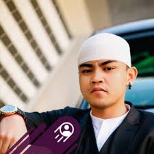 Albariyu Arik in inimesed