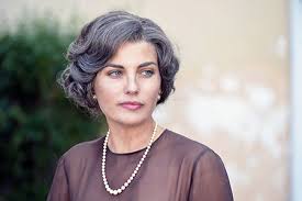 She is an actress, known for colpo di fulmine (1985), la ragazza di cortina. Vanessa Gravina Sara Yvonne In Furore Expartibus