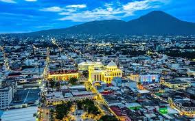 Should you visit San Salvador, El Salvador's capital city?
