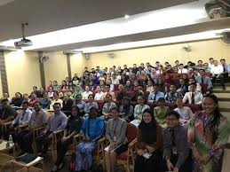 Buku teks ekonomi ting 4. Taklimat Ringkas Kepada Pelajar Tingkatan 6 Sm La Salle Bersama Koordinator Prasiswazah Fakulti Perniagaan Dan Ekonomi Dr Rafiq Idris