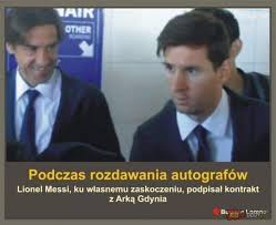 Z okazji awansu arki do czwartego w historii klubu finału pucharu polski powstała wyjątkowa kolekcja odzieży oraz gadżetów pod hasłem fin4ł 2021. Memy Znaleziska I Wpisy O Memy W Wykop Pl Od Wpisu 37978959