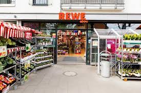 Machen sie in diesem jahr wieder einen kurs? Rewe Nrecaj Mit Zwei Standorten In Munchen Wir Sind Ein Gutes Team
