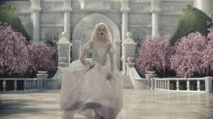 Check spelling or type a new query. The White Dress Of White Queen Anne Hathaway In Alice In Wonderland Spotern