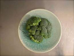 Matrice Ix Bla Bla Brocoli Et Crevettes Snackees Sauce Soja Recette A Base De Brocolis Sauce Soja Recettes De Cuisine