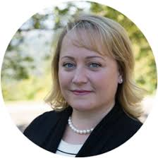 Laurel Hook's Instagram, Twitter & Facebook