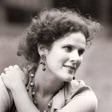 Judith Monk's Instagram, Twitter & Facebook