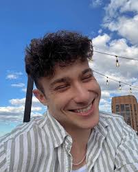 Gamer seeking partner for online games