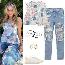 She'll wear the same type of jeans with sneakers and a crop top, or with some killer heels and a sweater for a more elevated denim look. Addison Rae Clothes Outfits Steal Her Style