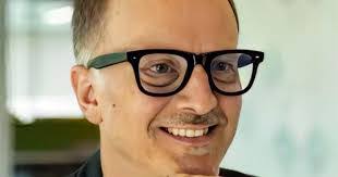 Devanis Guerrero's Instagram, Twitter & Facebook