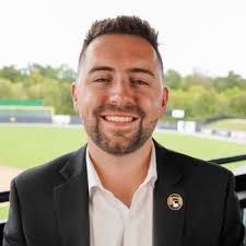 Gavin Booker (@GavinBookerPxP)