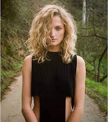 While natural hair becoming new trend leaders fashion industry are still hesitant bring black women kinky curly forefront pressure among models relaxed she added. Short Curly Haircuts 2014 2015