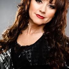 With her husband and children, she won eight gma dove awards and three bmi awards. Master Of The Wind Candy Christmas Last Fm