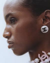 bibiabdulkadir @chloe @maisonvalentino @chanelofficial @prada