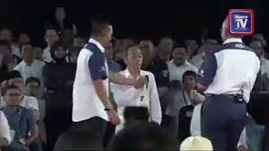 Jika anda rasa wajar david teo ditampar bukan sebab. Mat Over Lempang David Teo Depan Pm Youtube