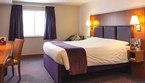 Premier inn dublin international airport is a 3 star hotel with all modern conveniences for families especially because of its flexible room configuration. Dublin Airport Hotels Book Direct Premier Inn