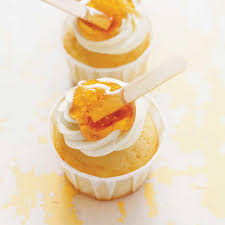 Cupcakes Tire D Erable Sur La Neige Ricardo Recipe Cupcake Recipes Ricardo Recipe Recipes