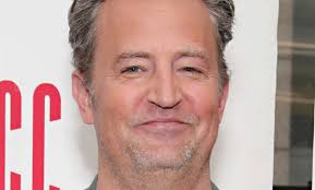 Matt leblanc and matthew perry didn't get along while working together on friends. Matthew Perry Shocks Fans With Photo From Inside His Home Hello