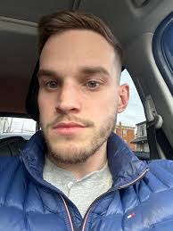 Michele Sheldon's Instagram, Twitter & Facebook