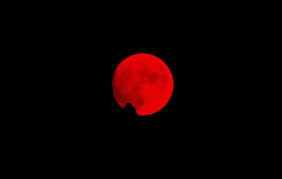 Full Moon Glows Blood Red As It Rises Into California S Inferno In Video Strange Sounds